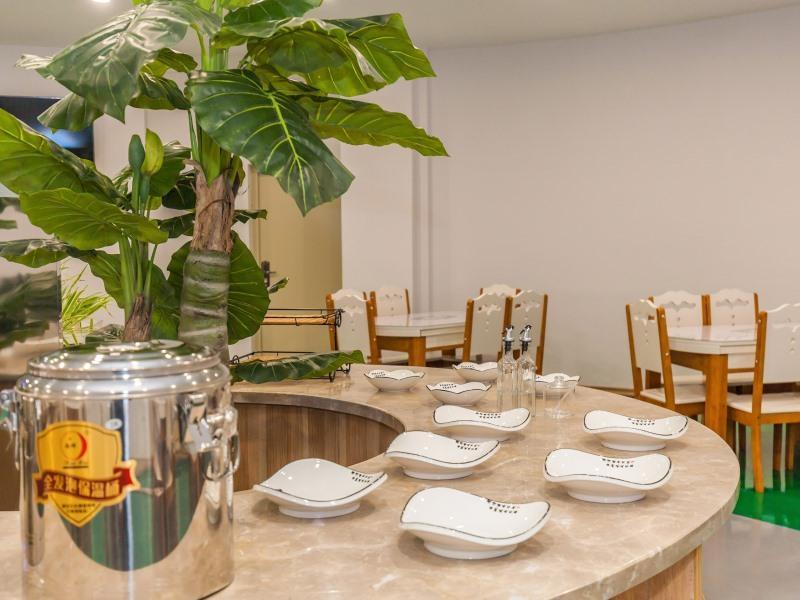 Greentree Inn Dalian Airport New District Xinzhaizi Express Hotel Luaran gambar