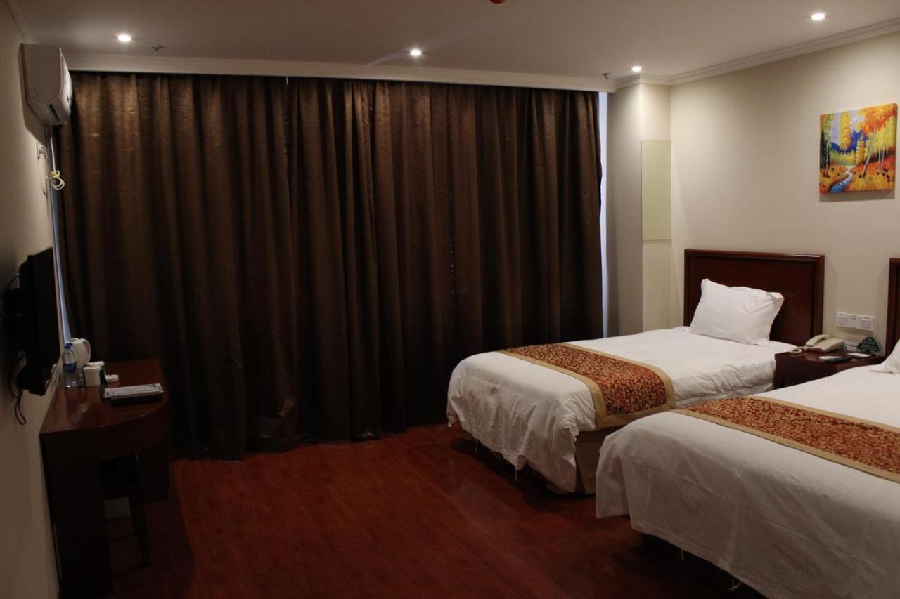 Greentree Inn Dalian Airport New District Xinzhaizi Express Hotel Luaran gambar